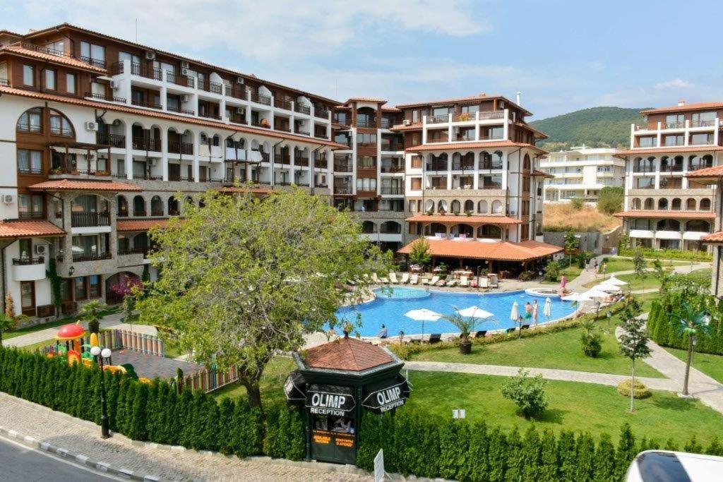 Luxe Apartment Olymp In Sveti Vlas Esterno foto